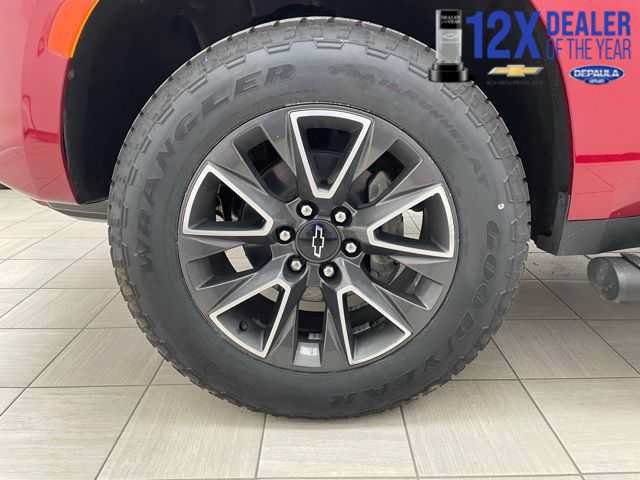 Certified 2021 Chevrolet Tahoe Z71 w/ Luxury Package AWD/4WD image 6