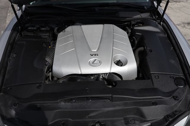 Used 2011 Lexus IS 350C w/ Luxury Pkg RWD image 23