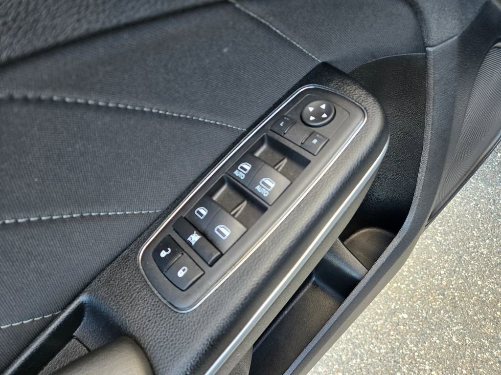 Used 2023 Dodge Charger SXT w/ Blacktop Special Edition image 25
