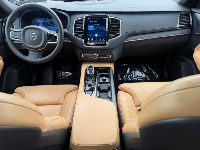 Certified 2023 Volvo XC90 B6 Ultimate AWD/4WD image 12