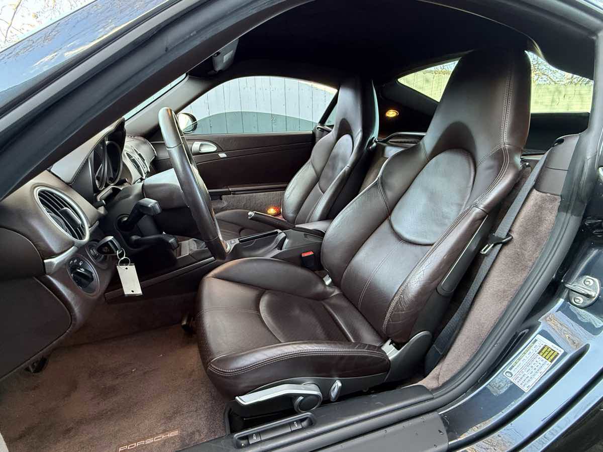 Used 2007 Porsche Cayman S image 3
