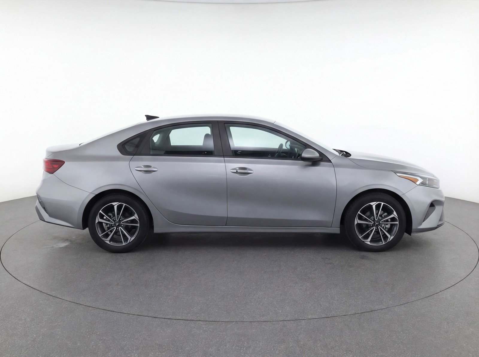 Used 2023 Kia Forte LXS FWD image 11