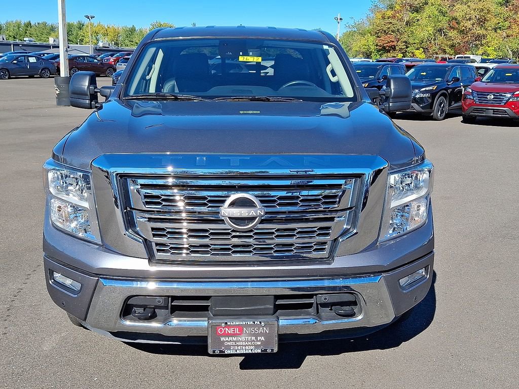 Certified 2023 Nissan Titan SV w/ SV Convenience Package image 2