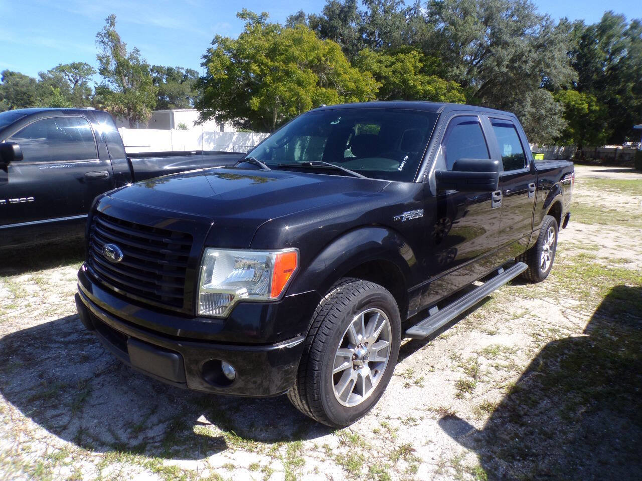Used 2014 Ford F150 STX w/ Equipment Group 201A Mid