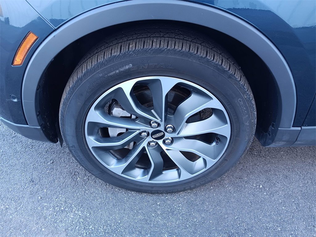 Used 2023 Lincoln Nautilus Reserve w/ Equipment Group 201A image 34