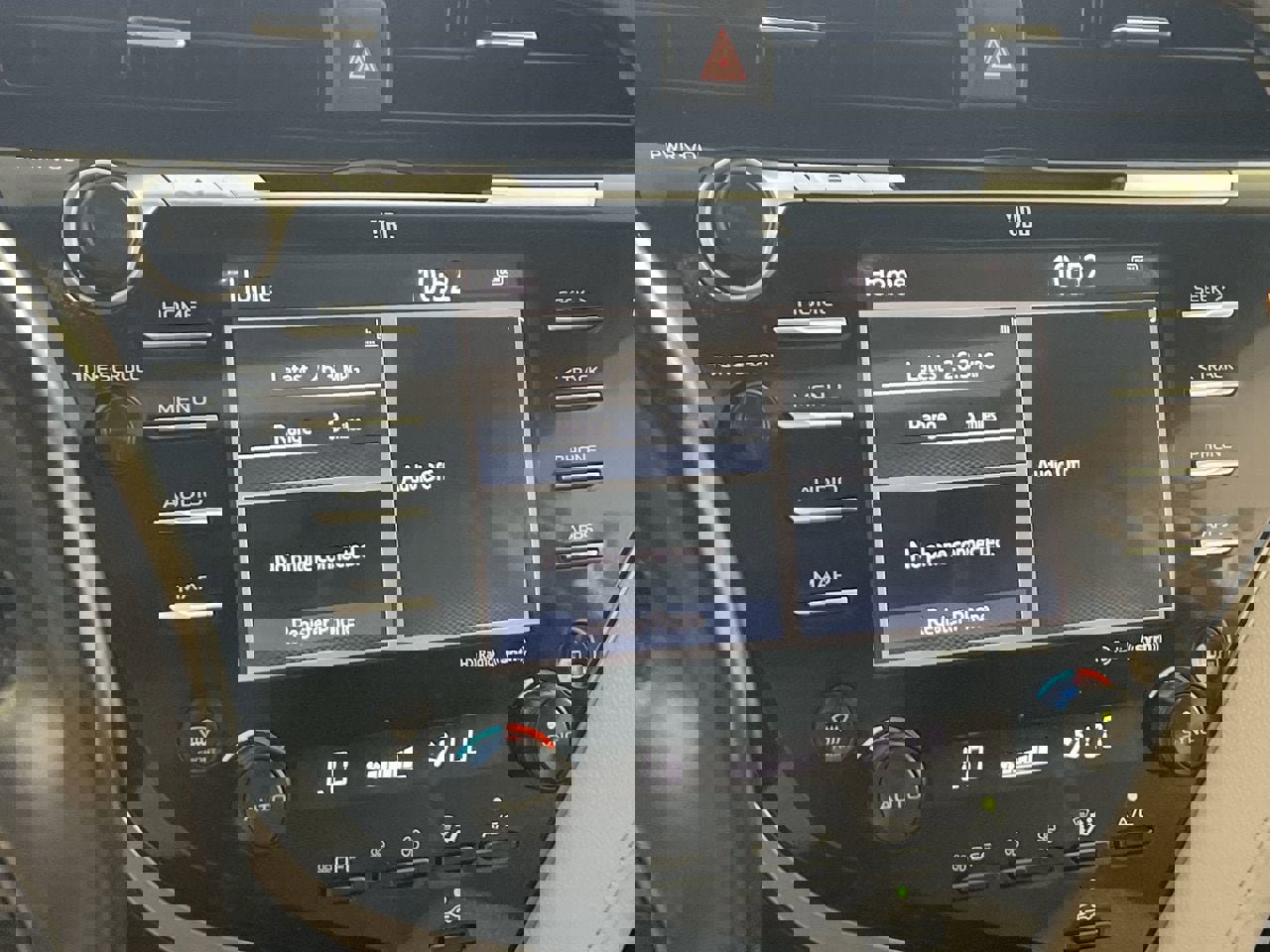 Used 2020 Toyota Camry XLE w/ Protection Package (Q2) image 16