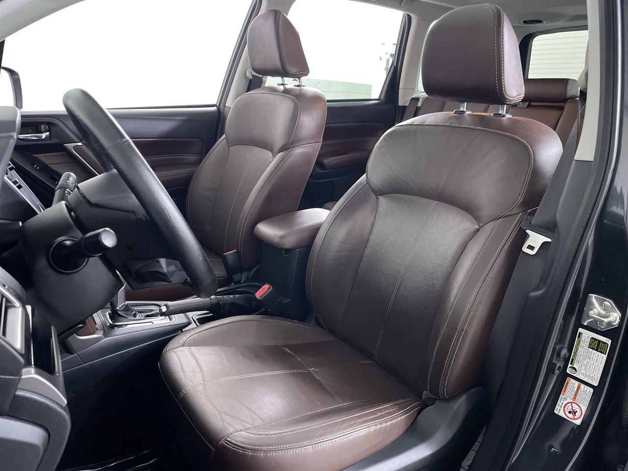 Used 2018 Subaru Forester 2.5i Touring AWD/4WD image 12