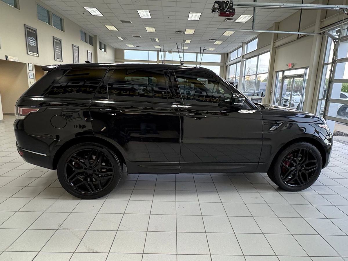 Used 2016 Land Rover Range Rover Sport Supercharged AWD/4WD image 6