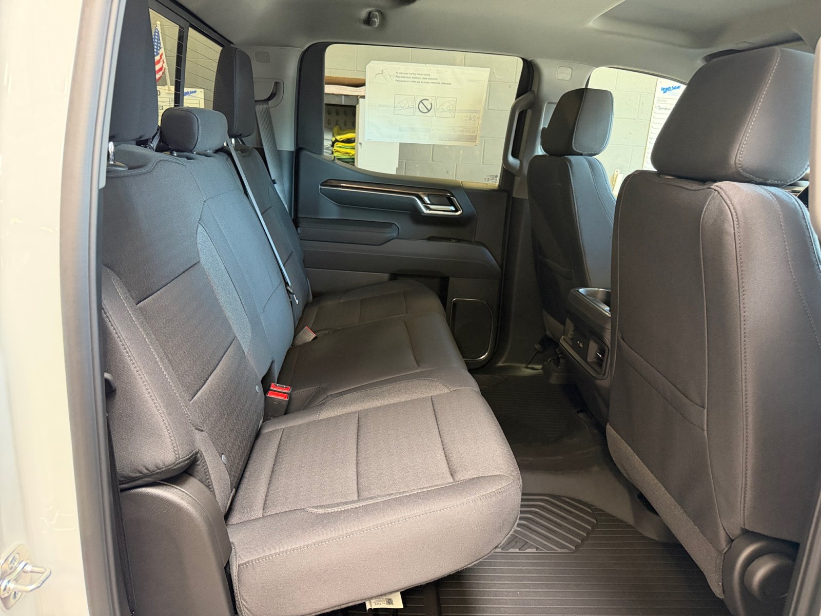 New 2026 Chevrolet Silverado 1500 LT Trail Boss w/ Convenience Package II AWD/4WD image 18