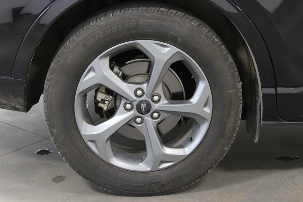 Used 2023 Ford Escape ST-Line w/ Tech Pack #1 FWD image 12