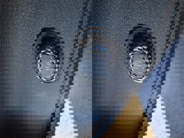 Used 2022 Chevrolet Blazer LT image 17