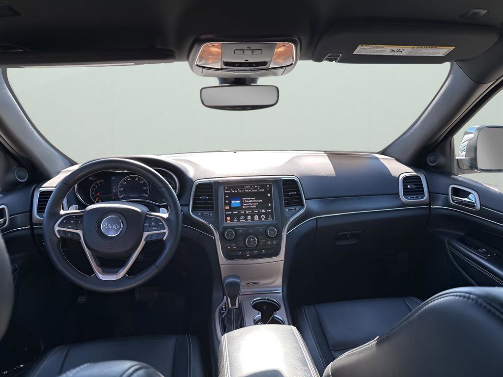 Used 2017 Jeep Grand Cherokee Limited w/ Trailer Tow Group IV image 22