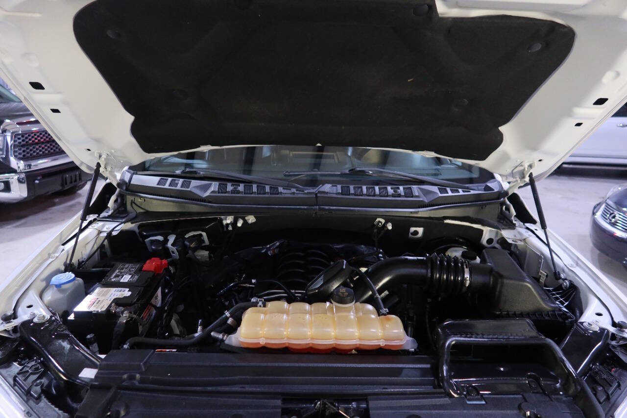 Used 2018 Ford F150 Lariat image 8