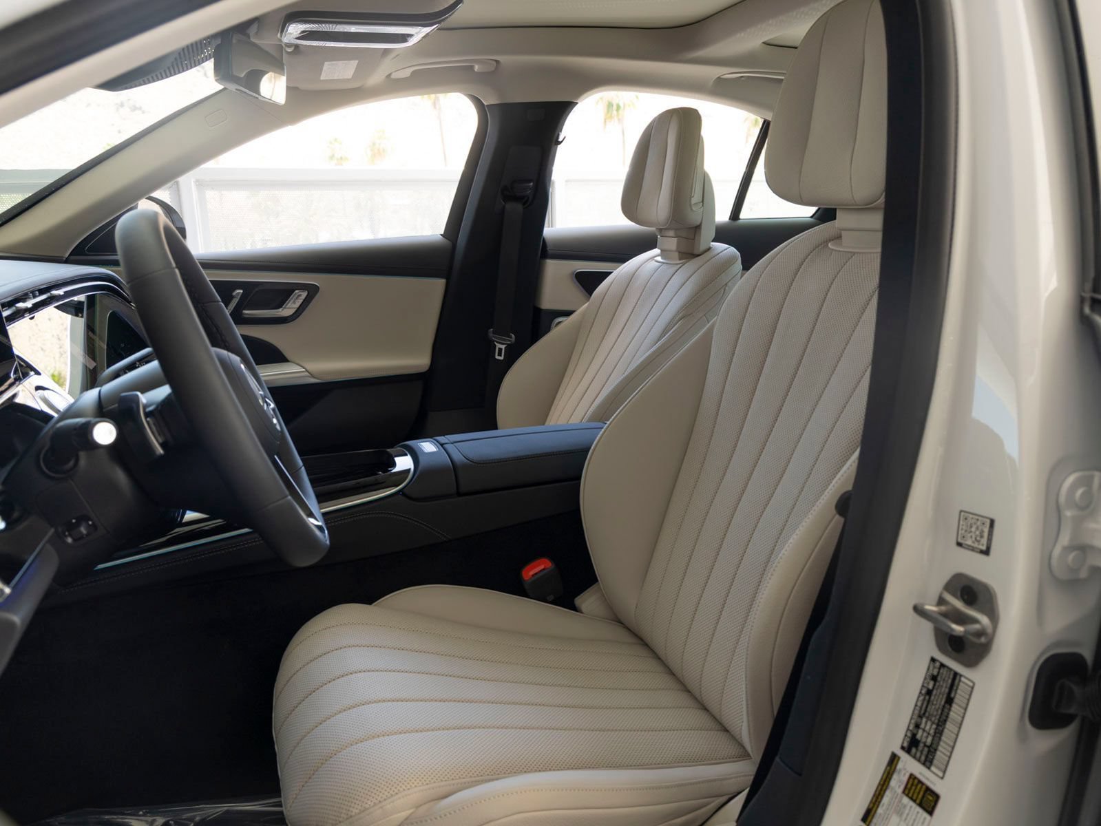 New 2026 Mercedes-Benz E 450 4MATIC Sedan image 13