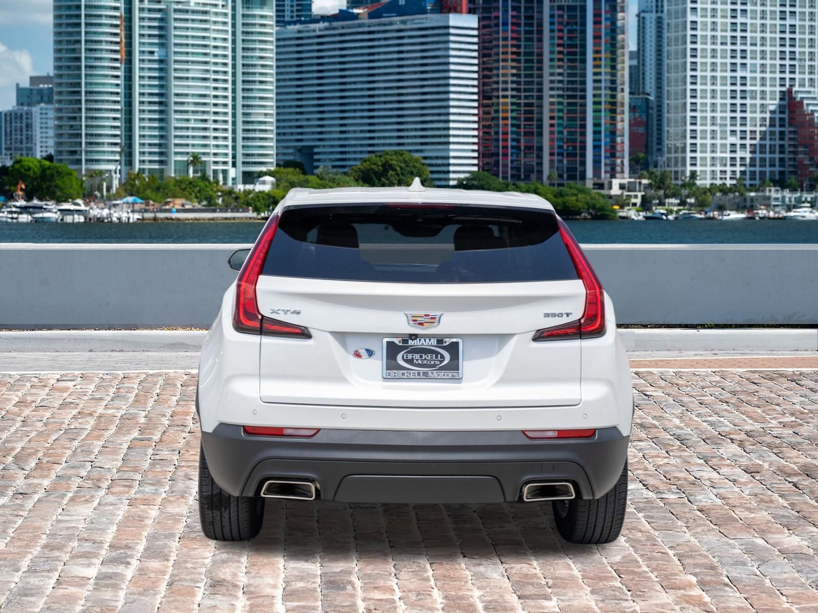 Used 2023 Cadillac XT4 Luxury w/ Driver Awareness Package FWD image 6