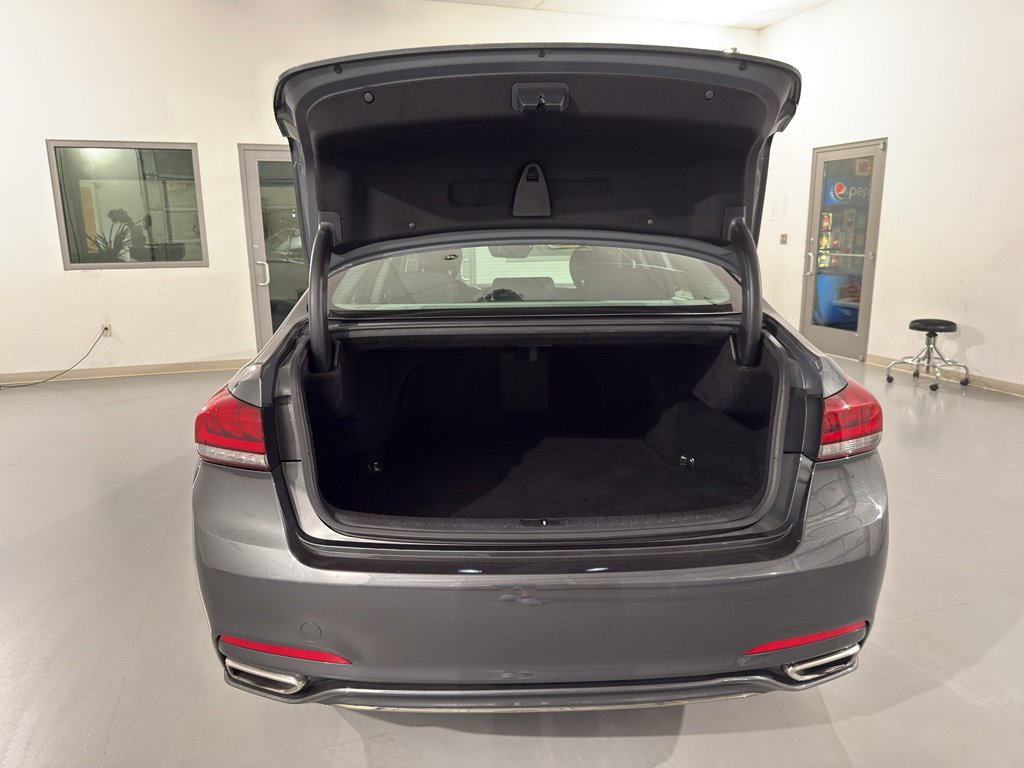 Used 2020 Genesis G80 3.8 image 11