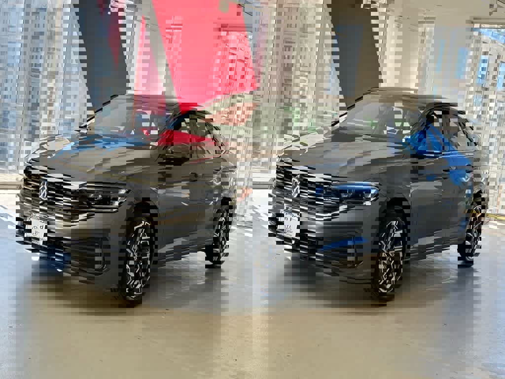 Certified 2022 Volkswagen Jetta SEL