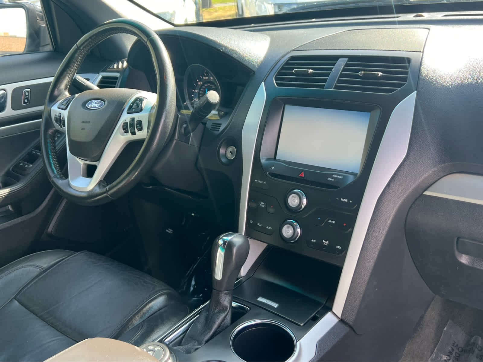Used 2013 Ford Explorer XLT image 20