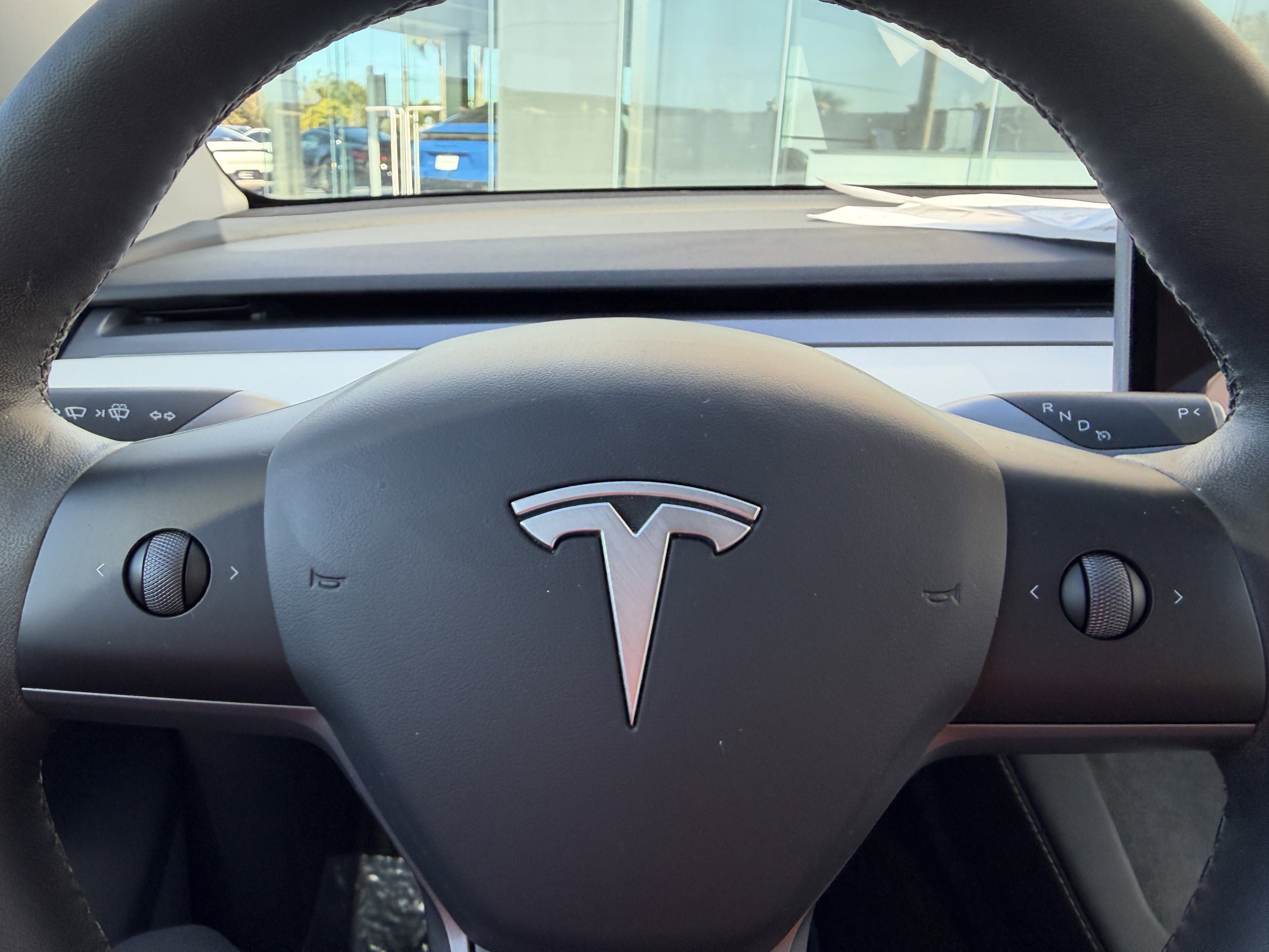 Used 2023 Tesla Model Y Long Range image 31