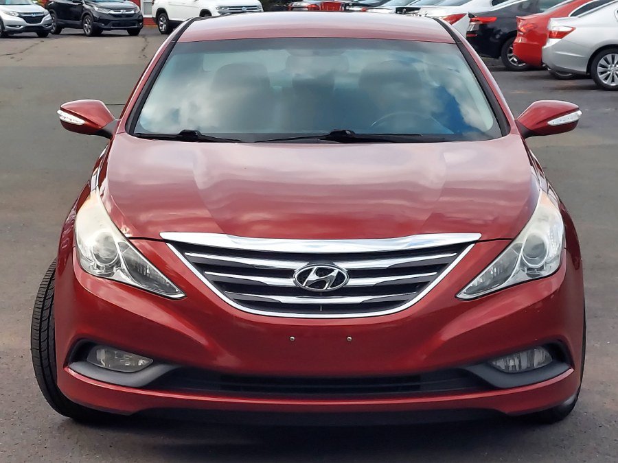 Used 2014 Hyundai Sonata SE FWD image 2