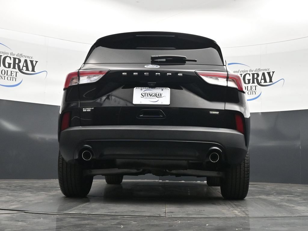 Used 2022 Ford Escape SE w/ SE Sport Appearance Package FWD image 31