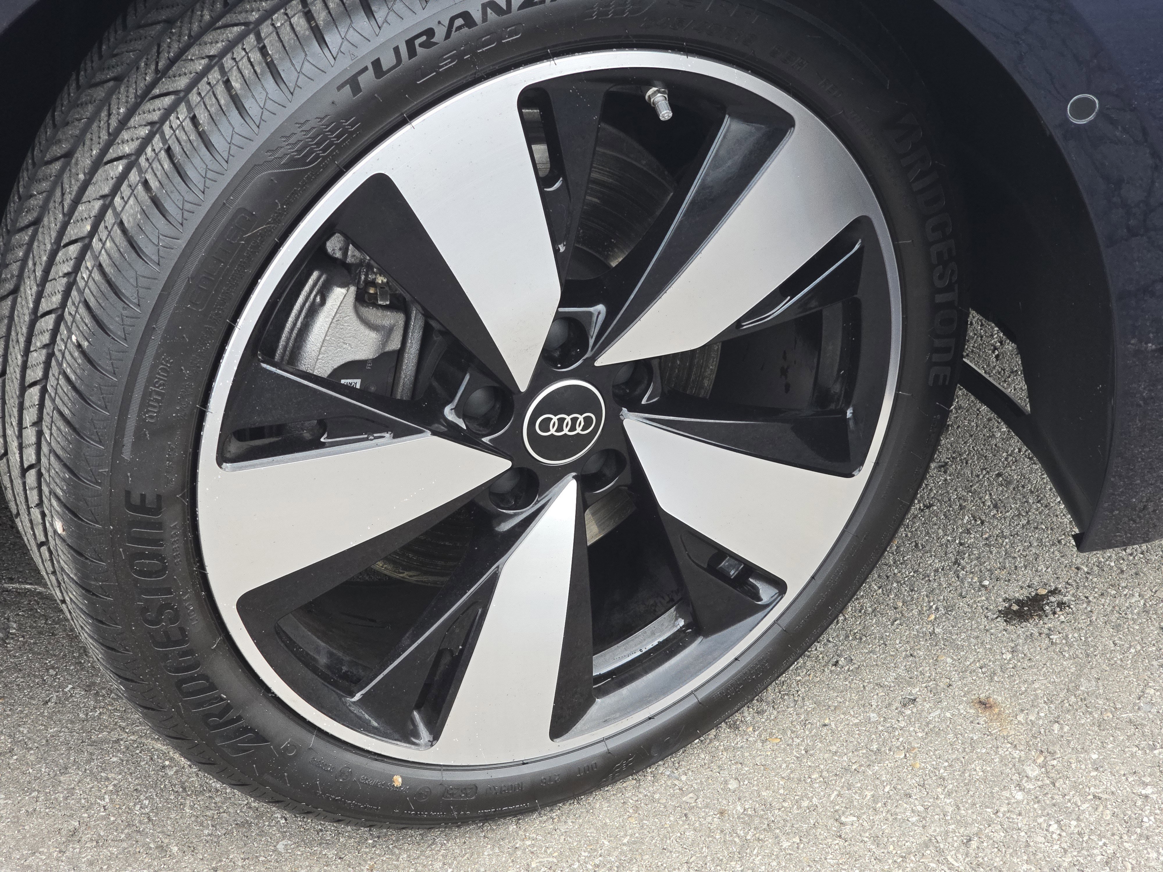 Certified 2025 Audi A5 2.0T Premium Plus w/ Premium Plus AWD/4WD image 14