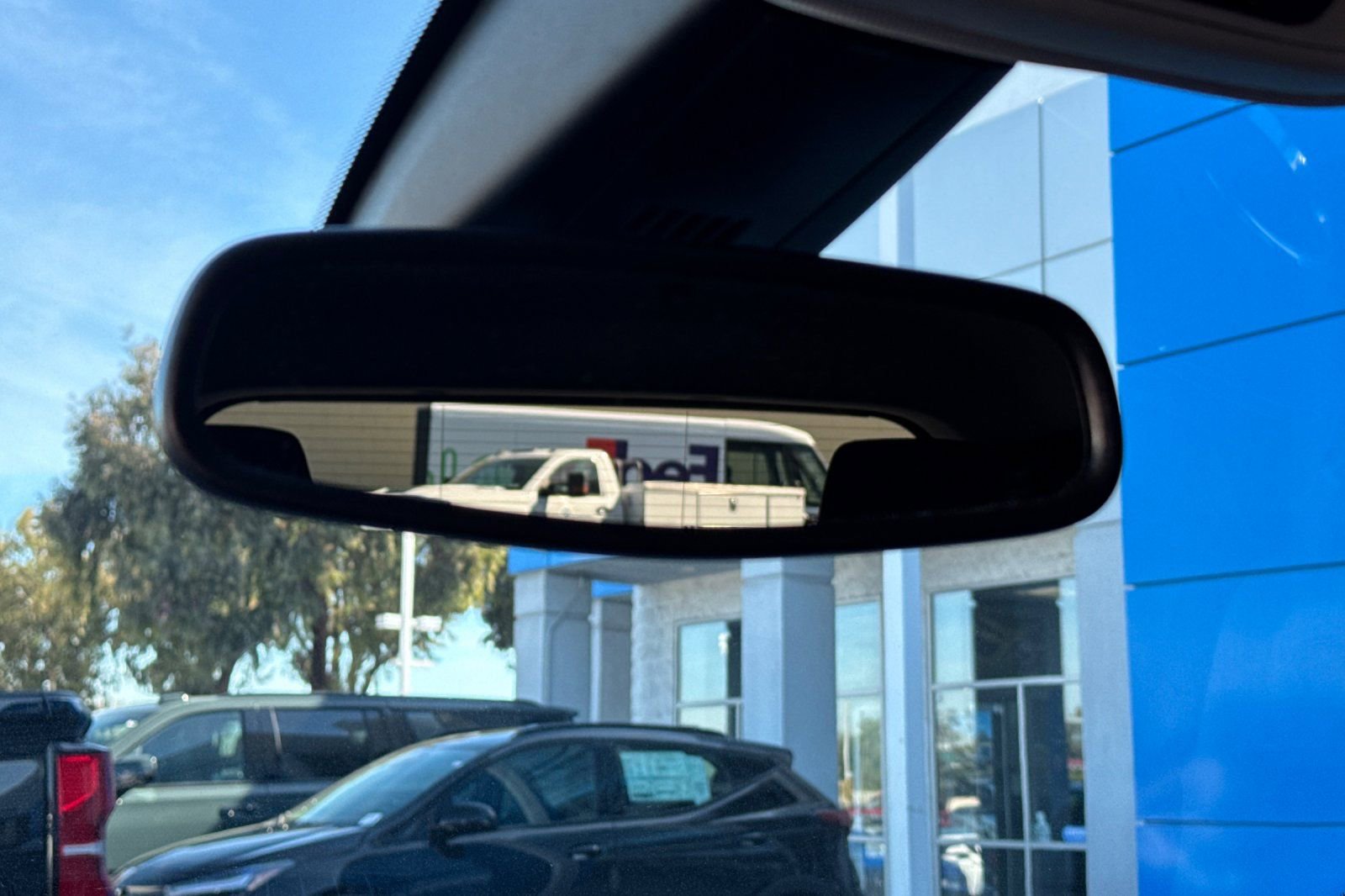 Used 2026 Chevrolet Blazer LT w/ Convenience Package FWD image 25