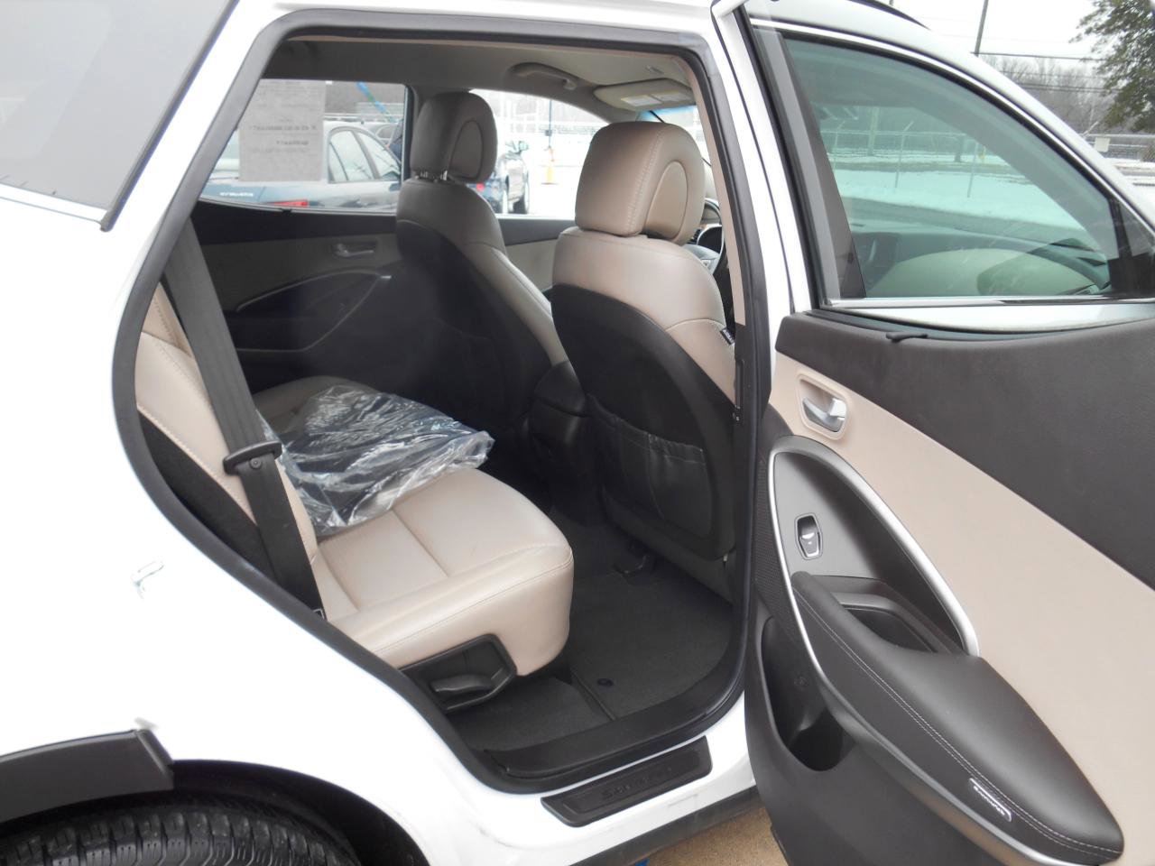 Used 2014 Hyundai Santa Fe Sport w/ Premium Equipment Package 03 image 9