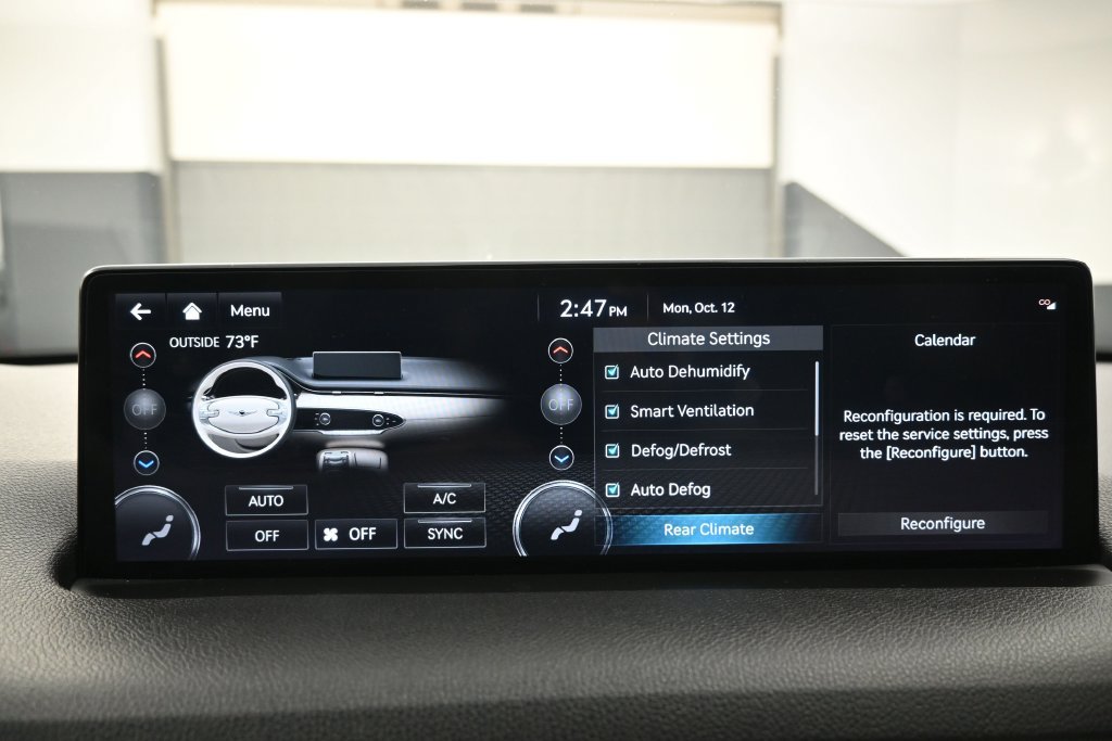 Used 2024 Genesis GV70 2.5T w/ Select Package AWD/4WD image 14