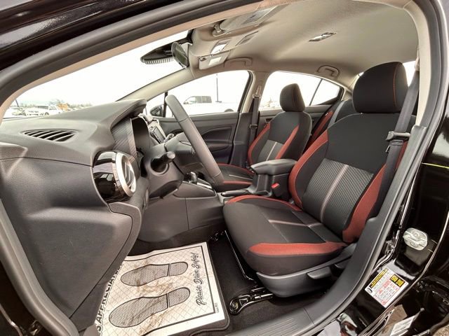 New 2025 Nissan Versa SR w/ Trunk Package image 11