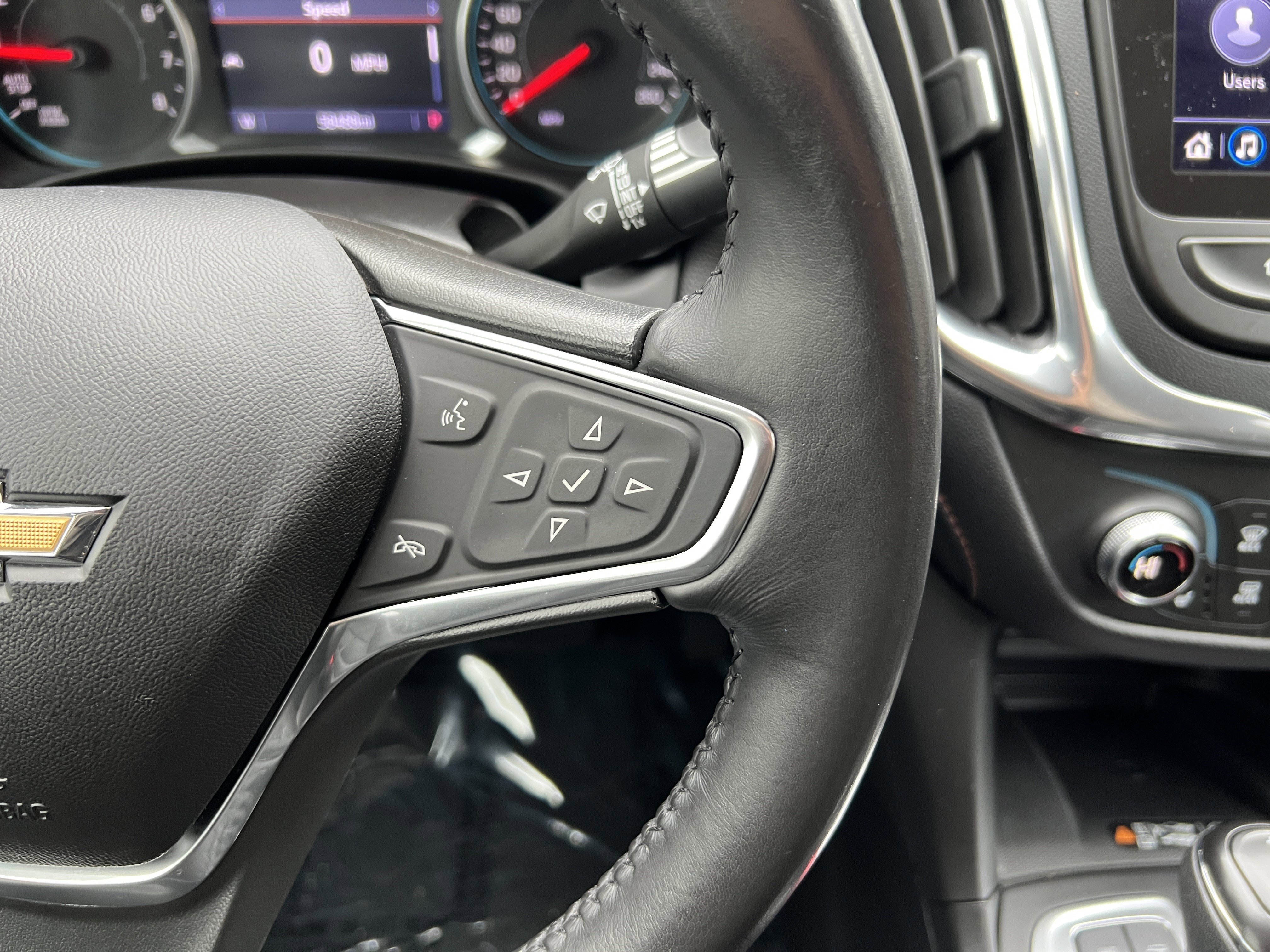 Used 2020 Chevrolet Equinox Premier AWD/4WD image 28