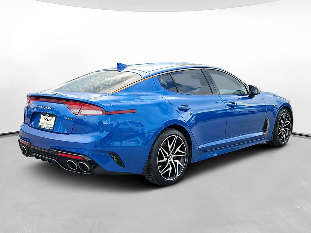 Used 2022 Kia Stinger GT-Line w/ Sun & Sound Package RWD image 4