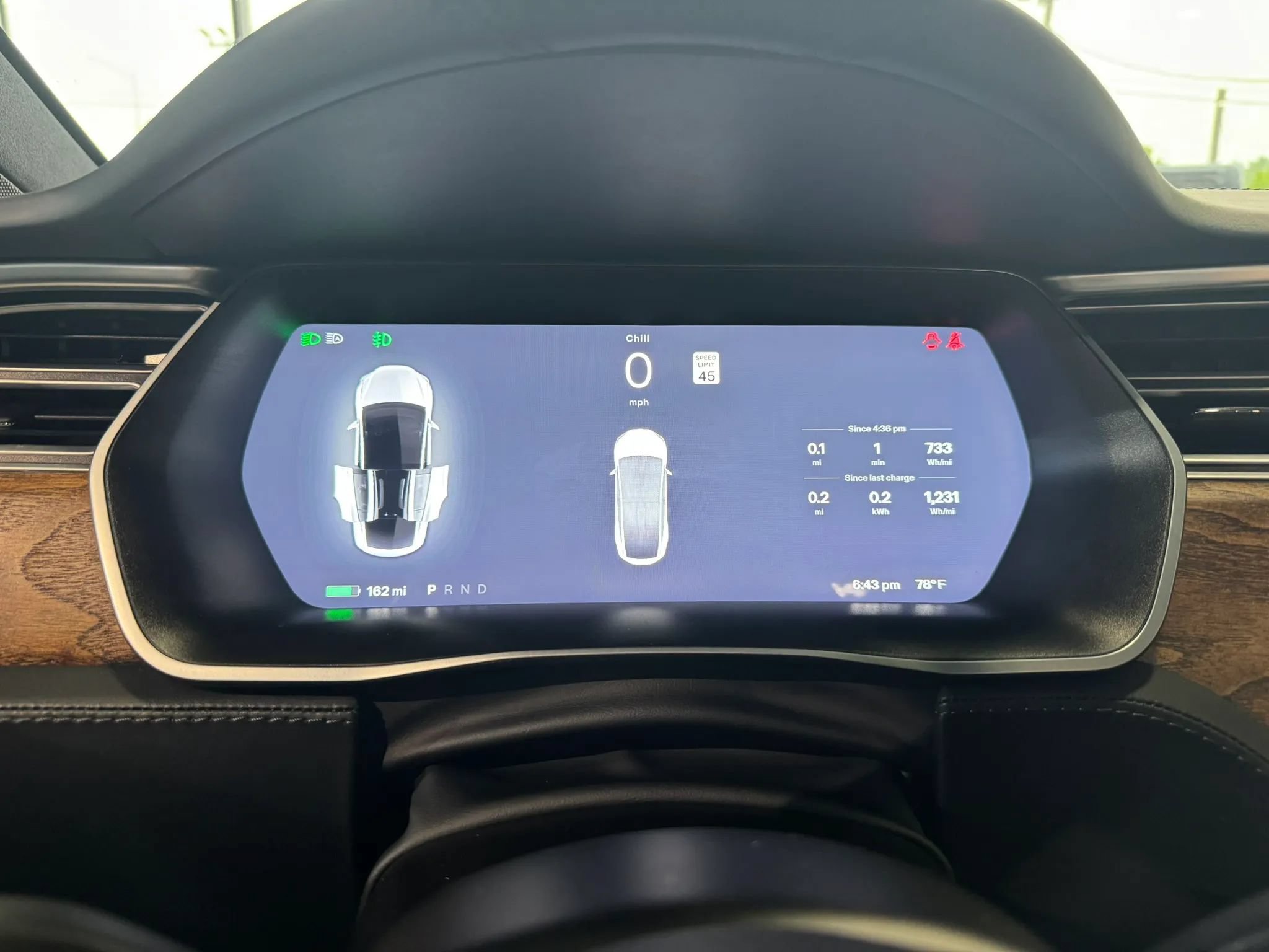 Used 2018 Tesla Model X 75D AWD/4WD image 16