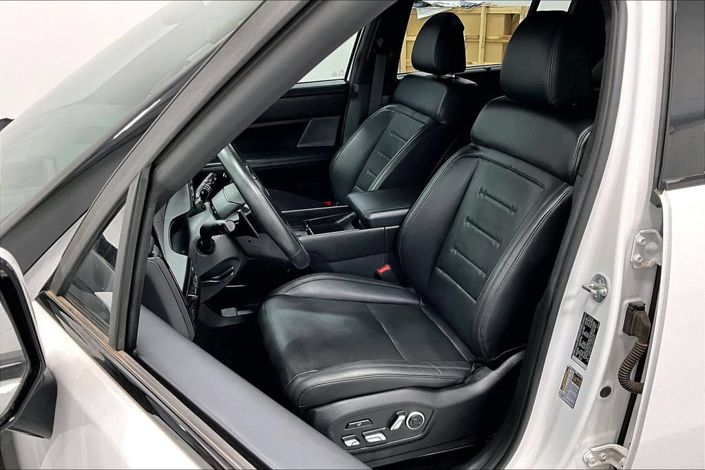 Used 2024 Hyundai Santa Fe Calligraphy AWD/4WD image 31
