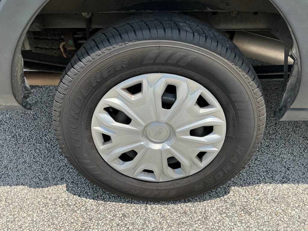 Certified 2025 Ford Transit 350 XLT RWD image 21