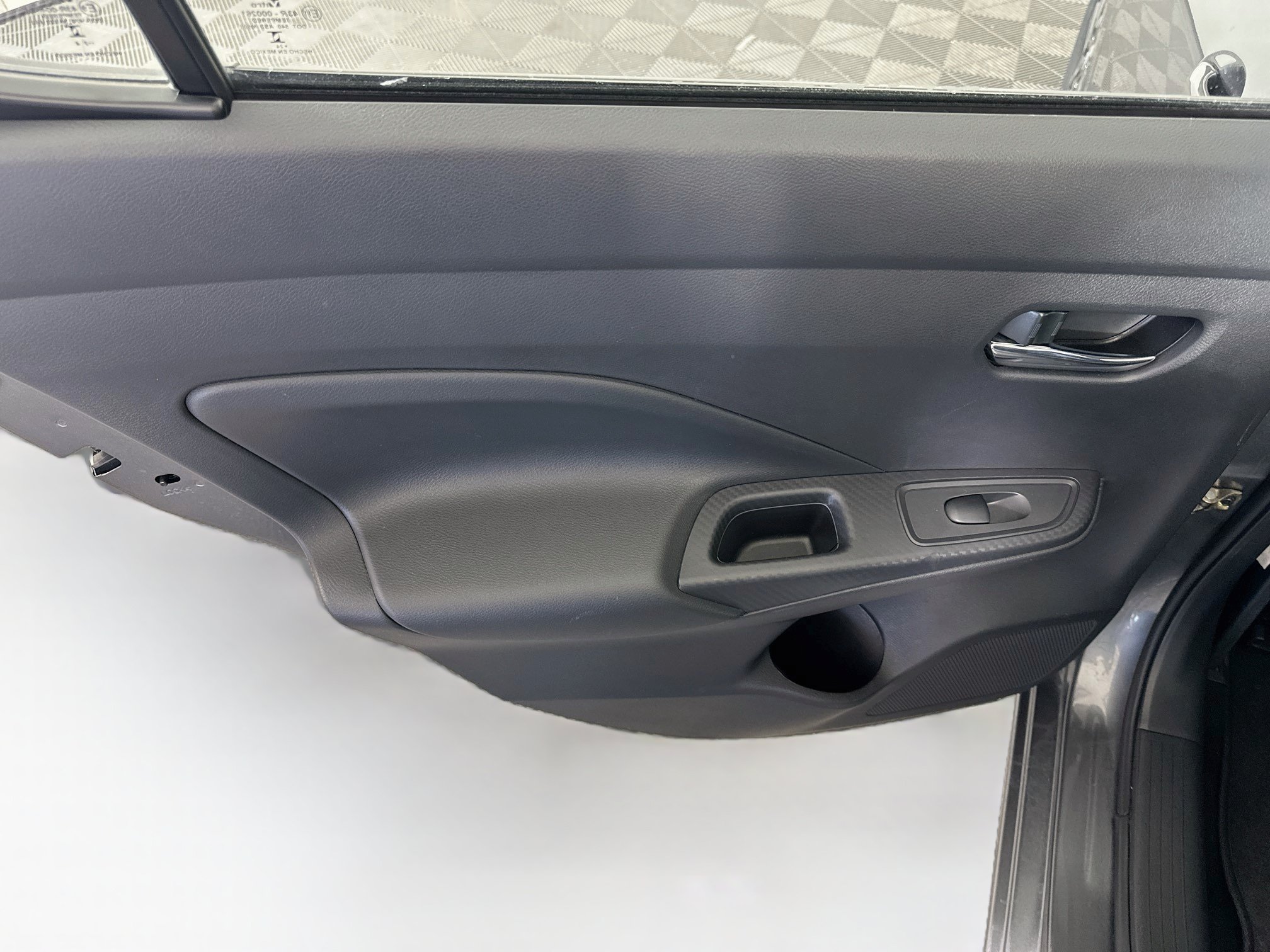 Used 2024 Nissan Versa SV FWD image 25