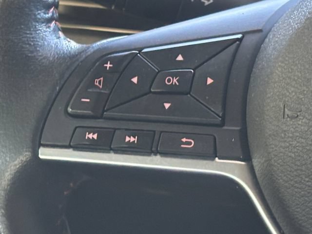 Used 2023 Nissan Sentra SR w/ Midnight Edition Package FWD image 12