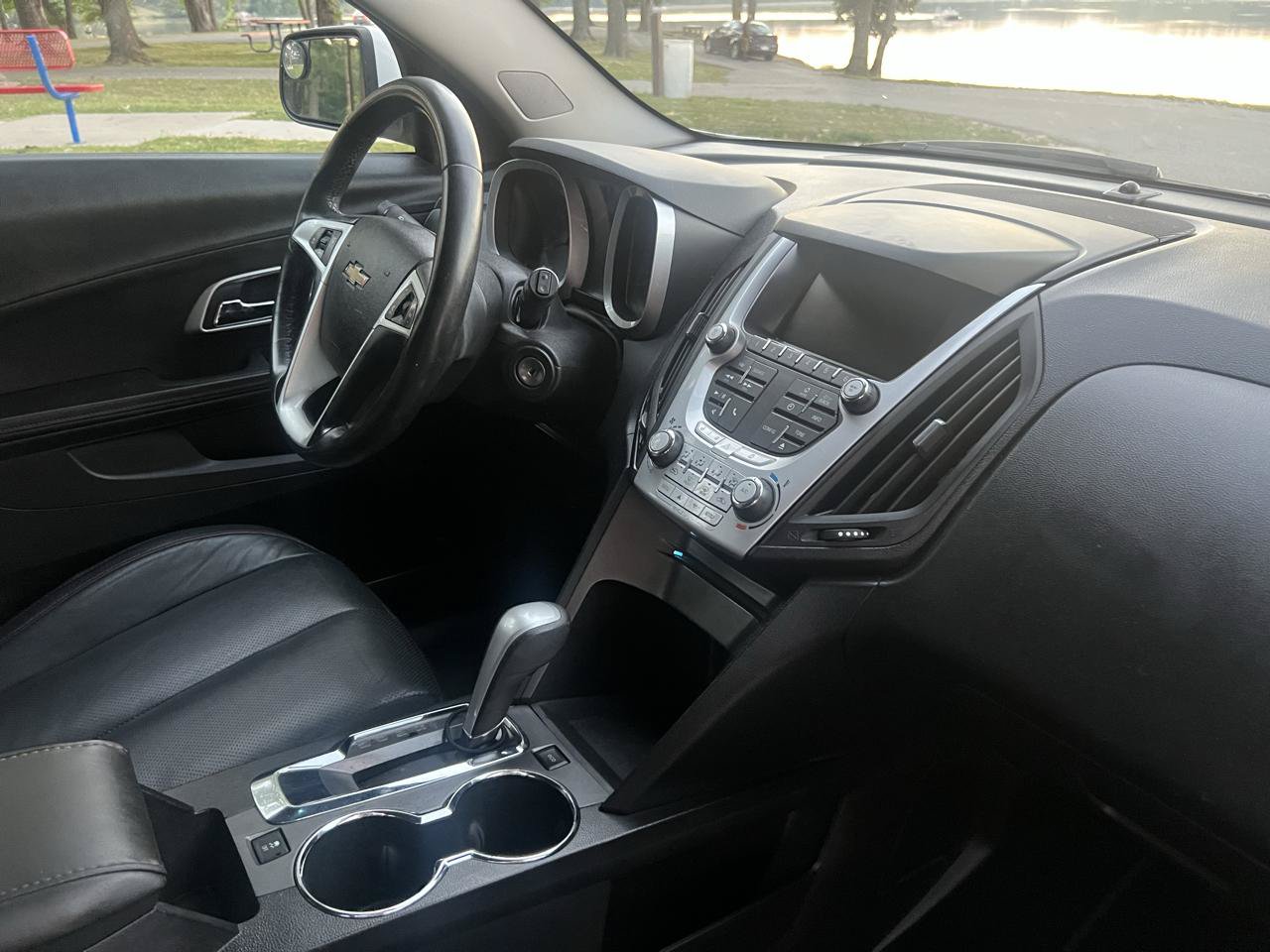Used 2014 Chevrolet Equinox LT w/ Driver Convenience Package AWD/4WD image 22