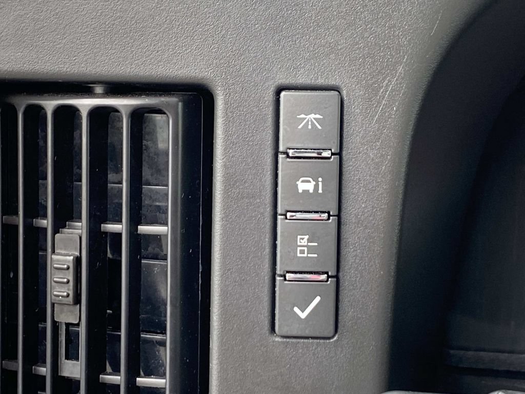 Used 2025 Chevrolet Express 2500 w/ Driver Convenience Package RWD image 21