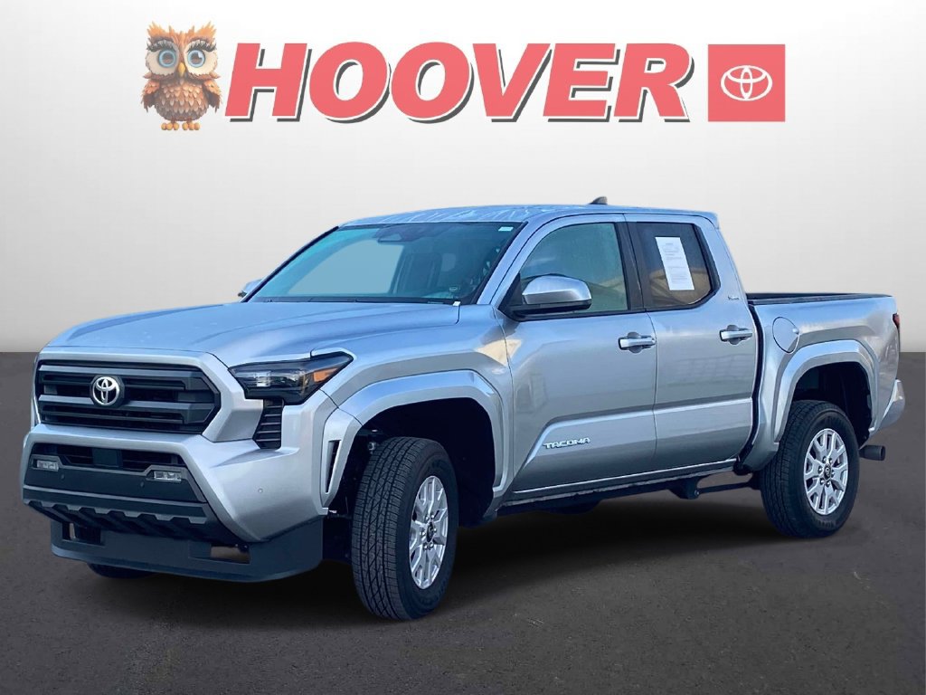 Used 2024 Toyota Tacoma SR5 RWD image 5