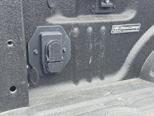 Used 2022 Ford F350 XLT w/ XLT Premium Package AWD/4WD image 11