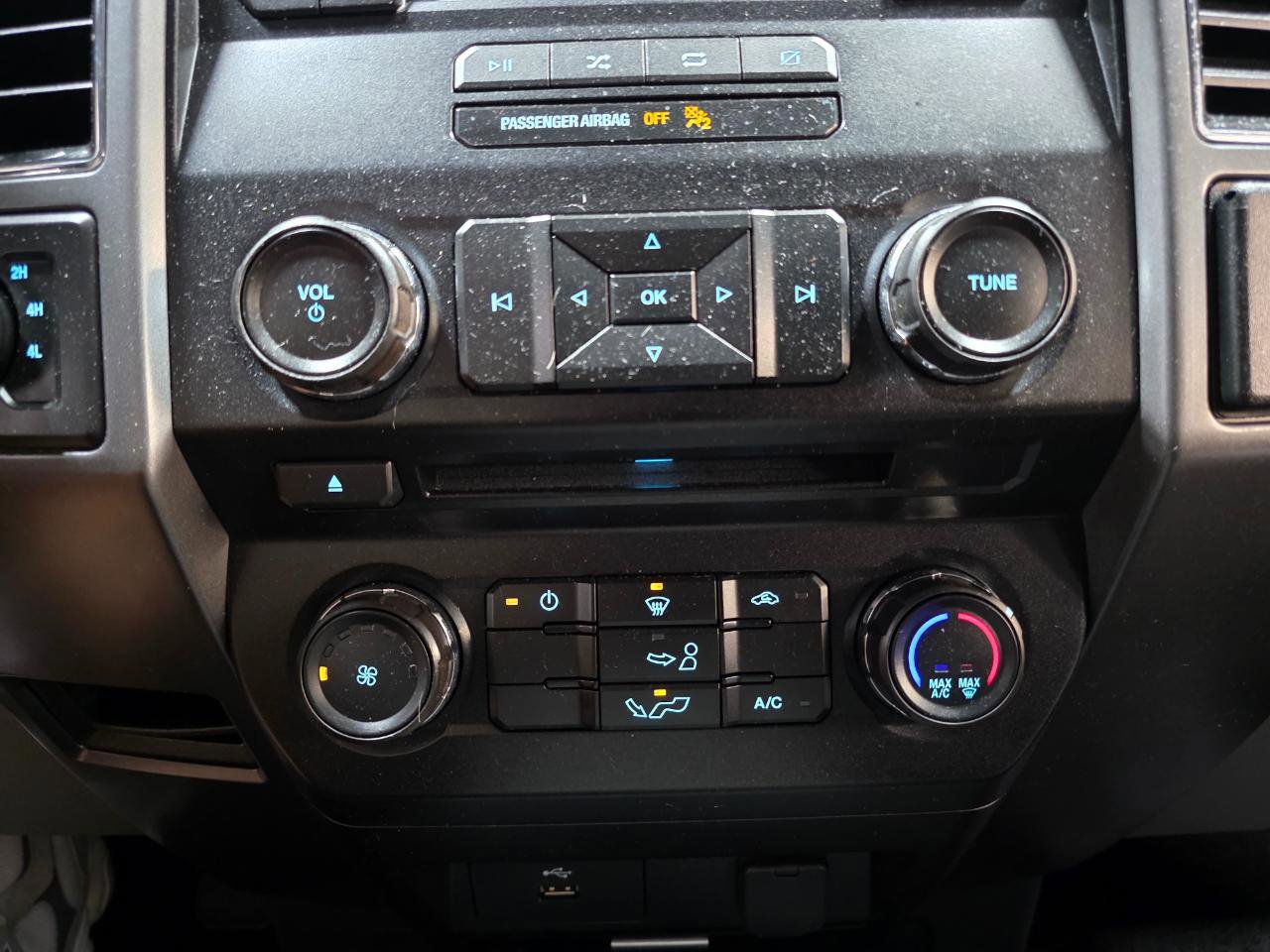 Used 2018 Ford F150 XLT AWD/4WD image 33