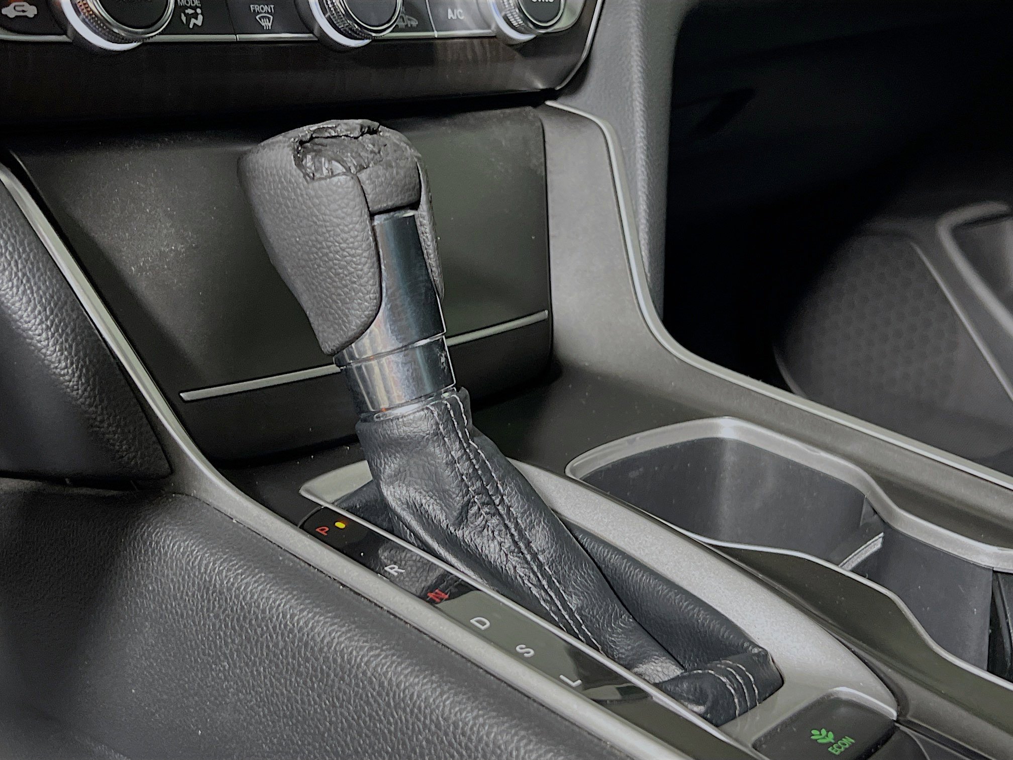 Used 2018 Honda Accord EX image 24