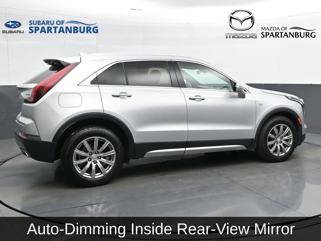 Used 2022 Cadillac XT4 Premium Luxury w/ Safety Alert Package AWD/4WD image 9
