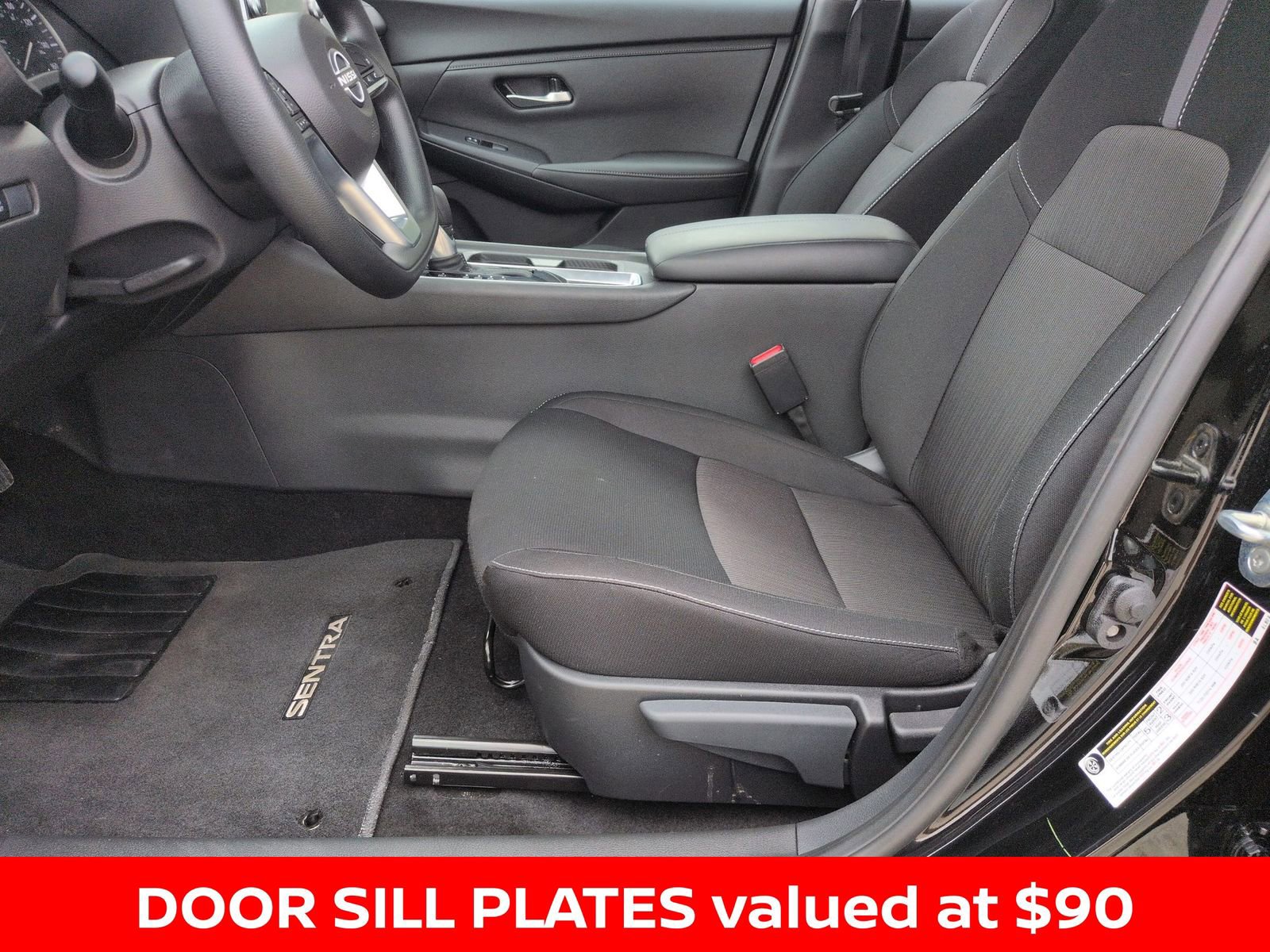 Certified 2025 Nissan Sentra SV image 27