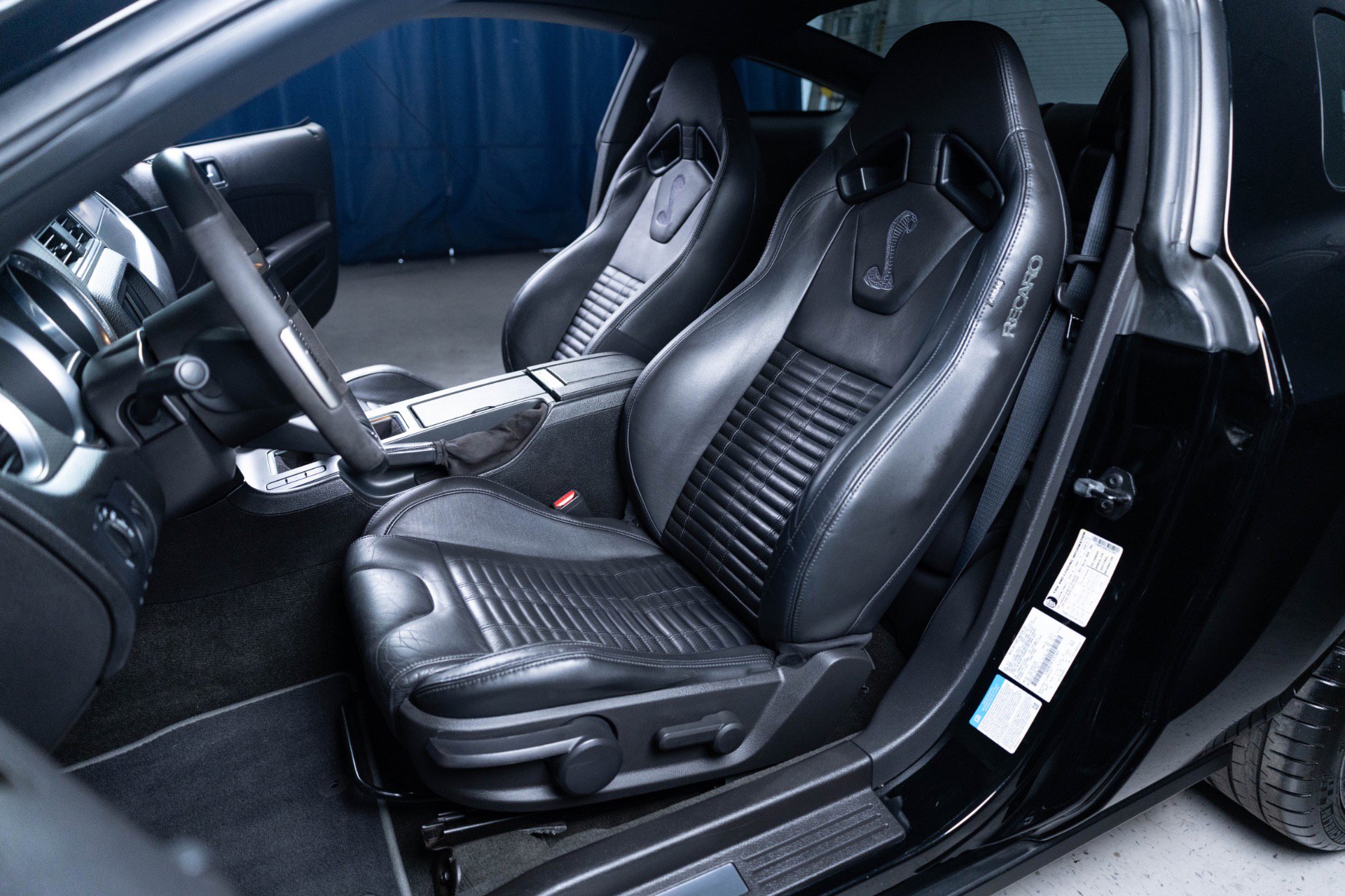 Used 2012 Ford Mustang Shelby GT500 w/ SVT Performance Pkg RWD image 40