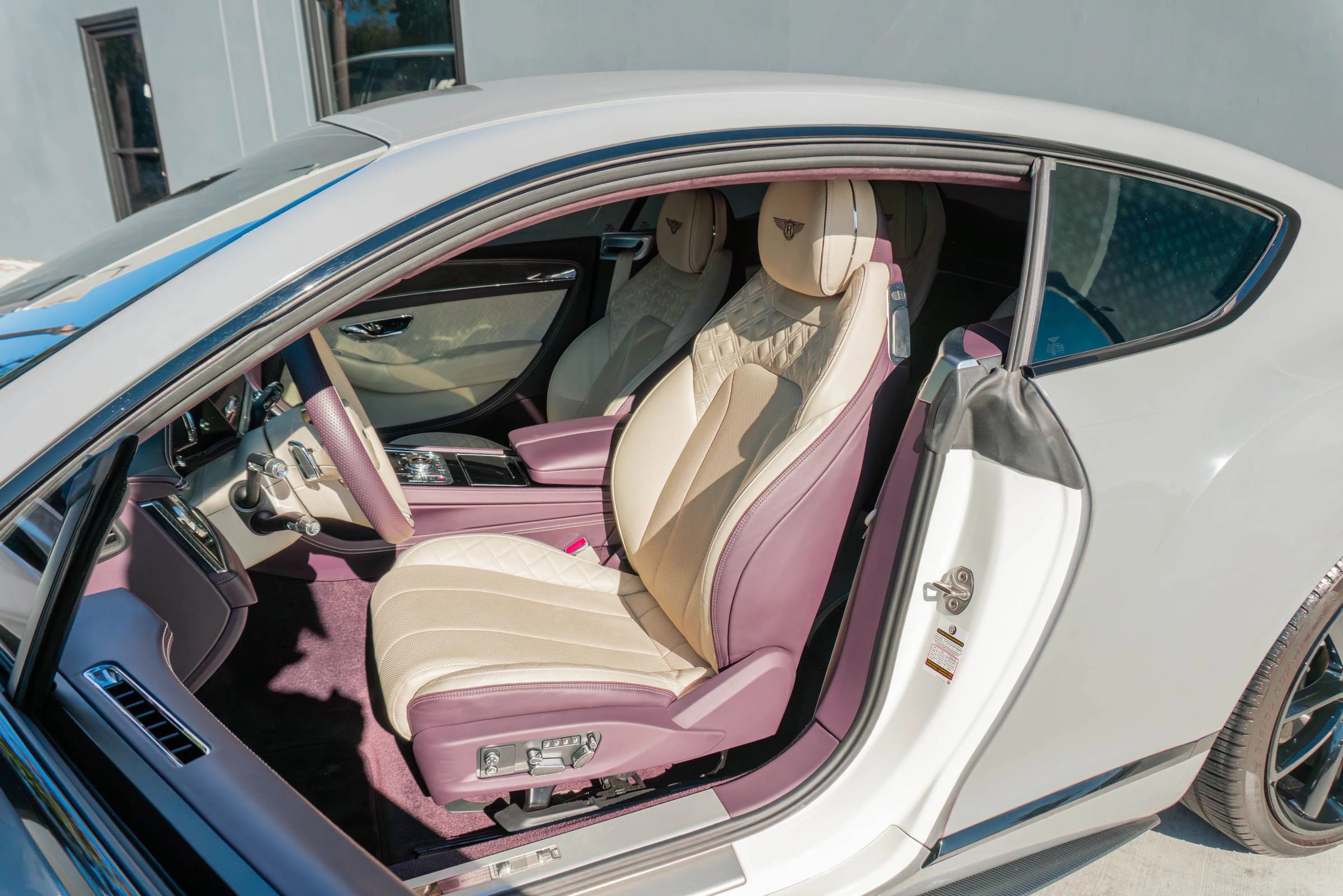 Used 2022 Bentley Continental GT AWD/4WD image 57