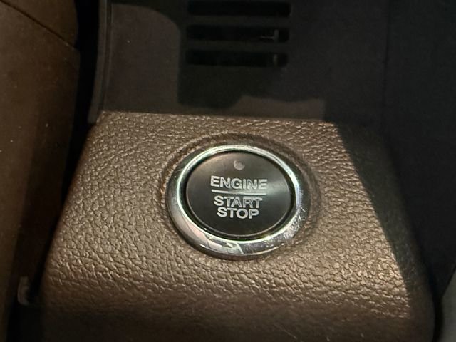 Used 2020 Ford F150 King Ranch w/ Equipment Group 601A Luxury AWD/4WD image 15