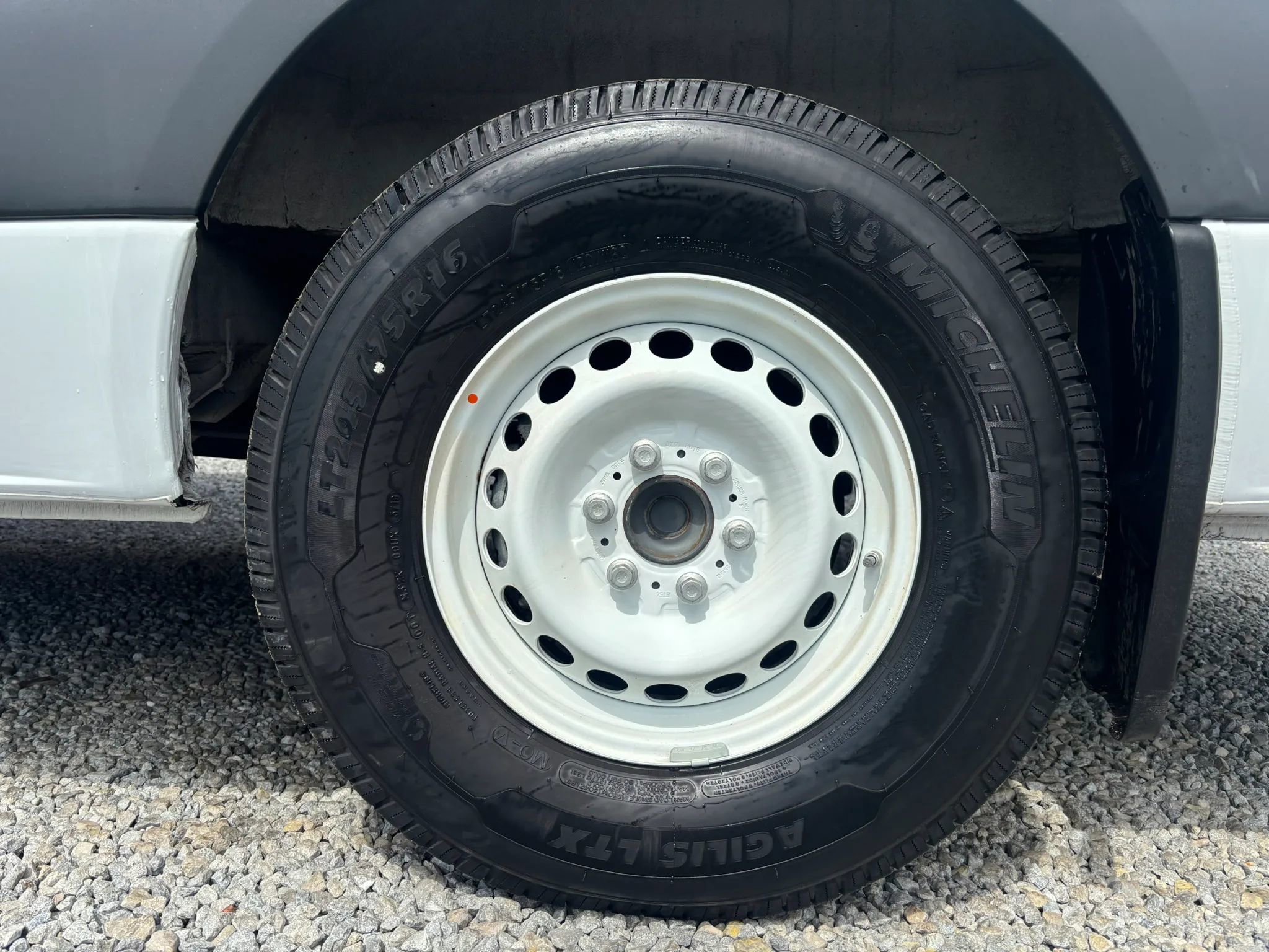 Used 2020 Mercedes-Benz Sprinter 2500 image 2