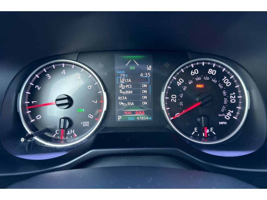 Used 2020 Toyota RAV4 XLE FWD image 41